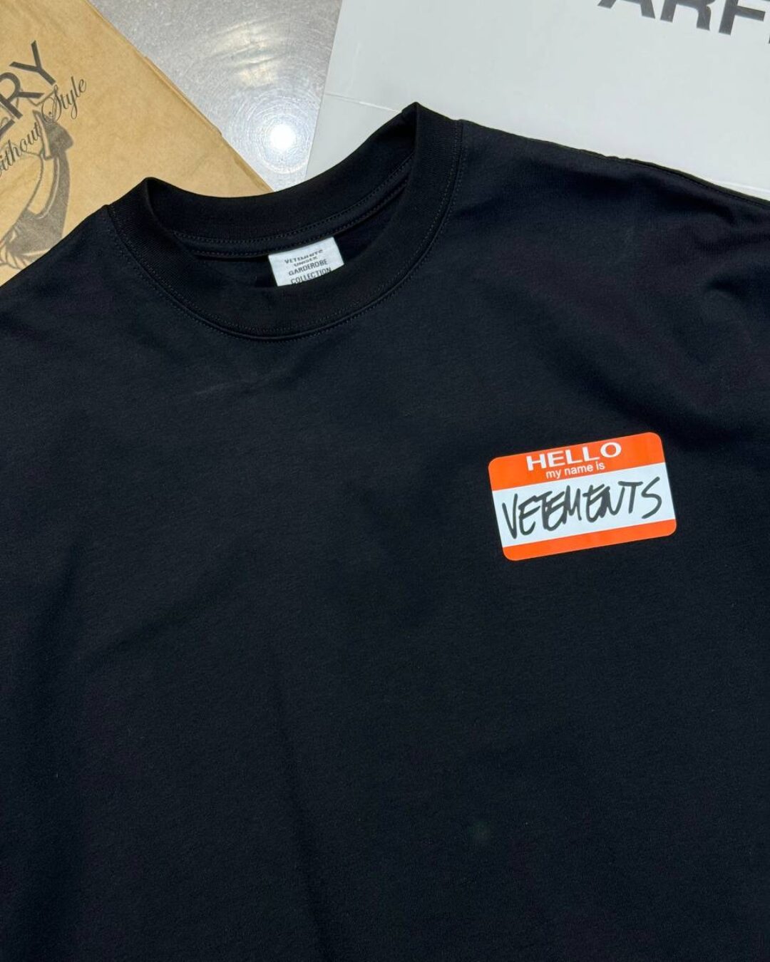 Футболка Vetements My Name Is — фото 4