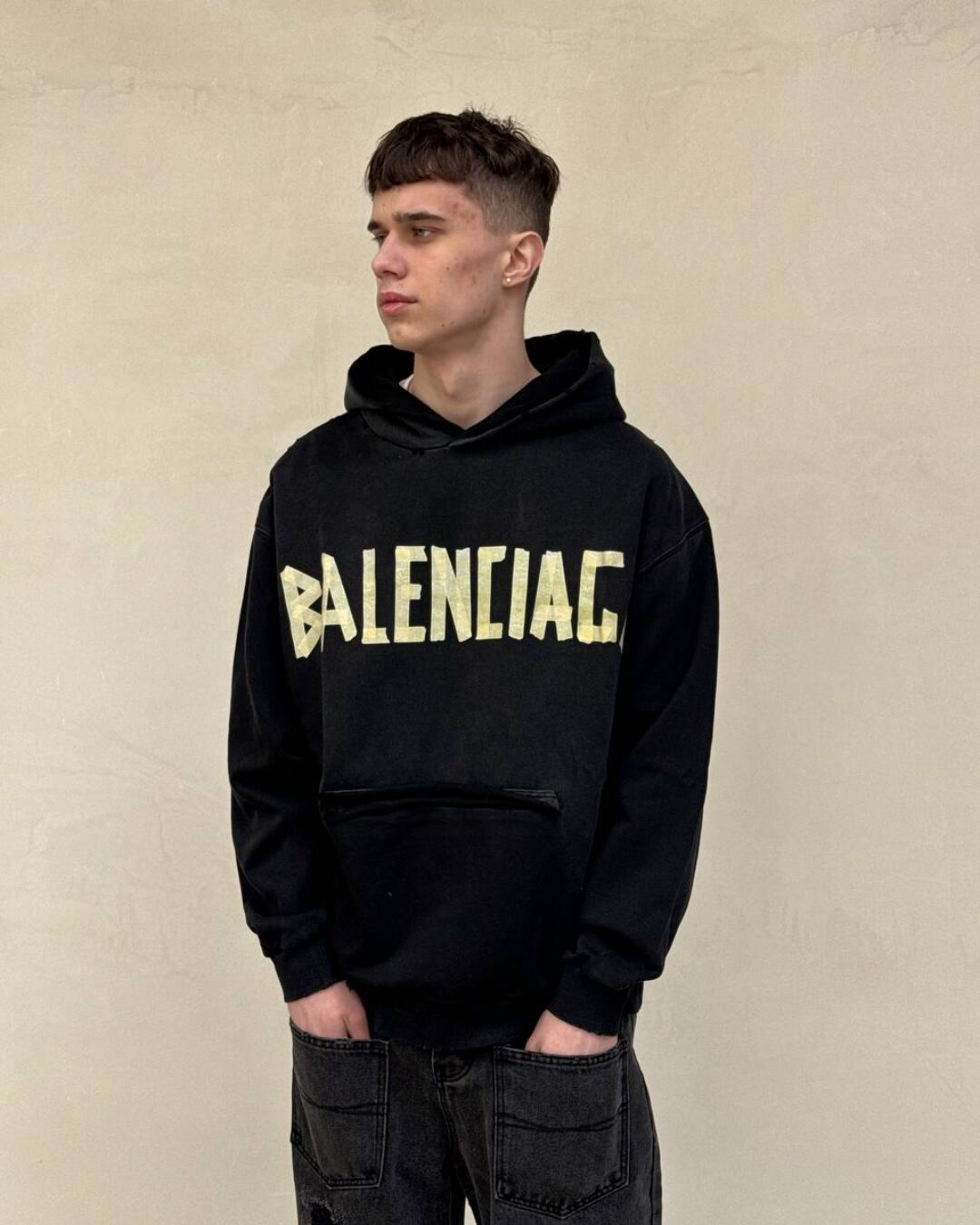 Худи Balenciaga