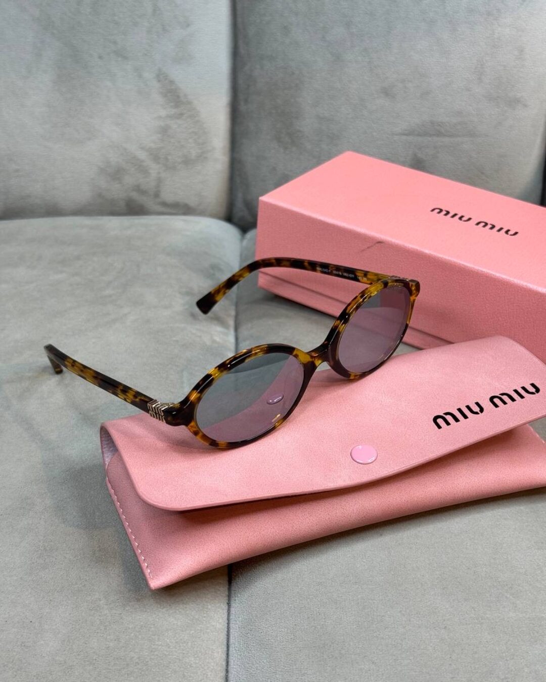 Очки Miu Miu