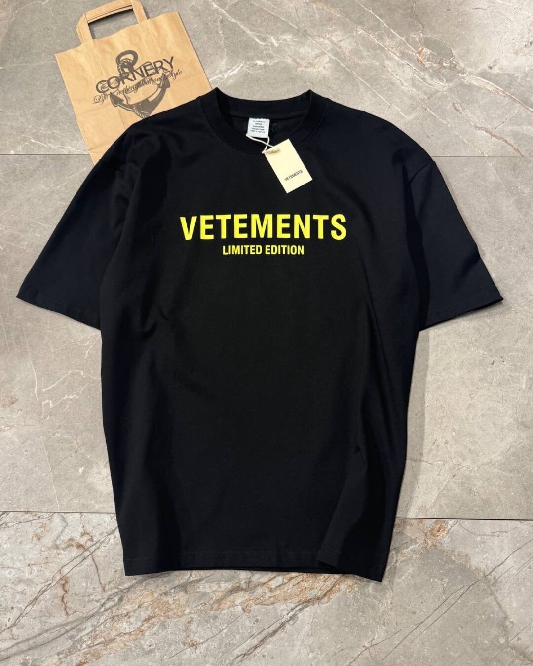 Футболка Vetements Logo