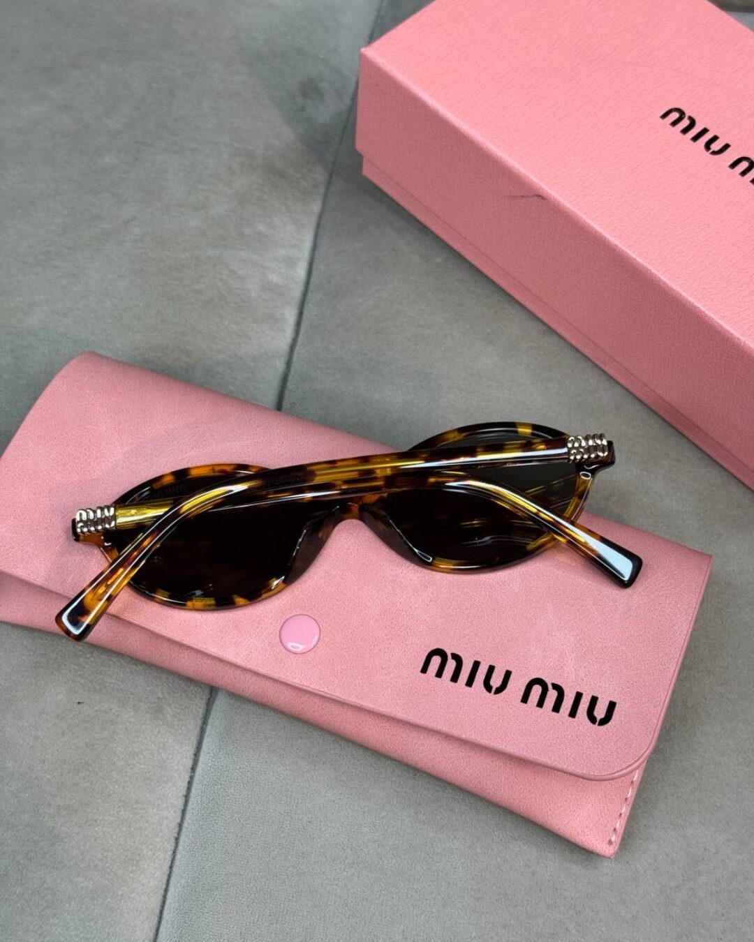 Очки Miu Miu