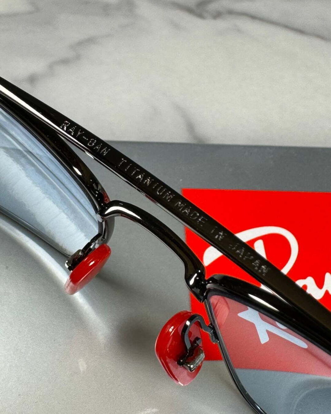 Очки Ray Ban x Ferrari