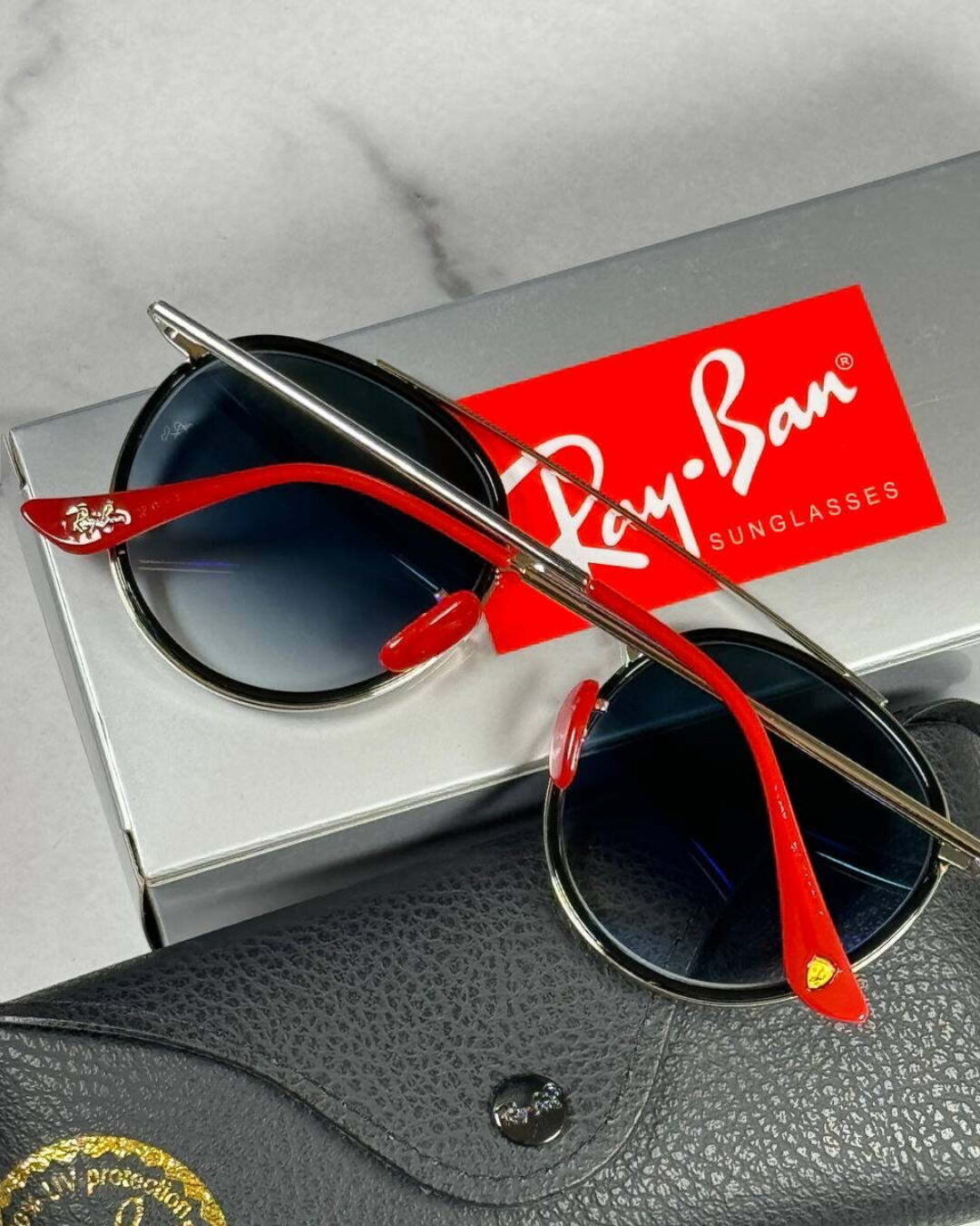 Очки Ray Ban x Ferrari
