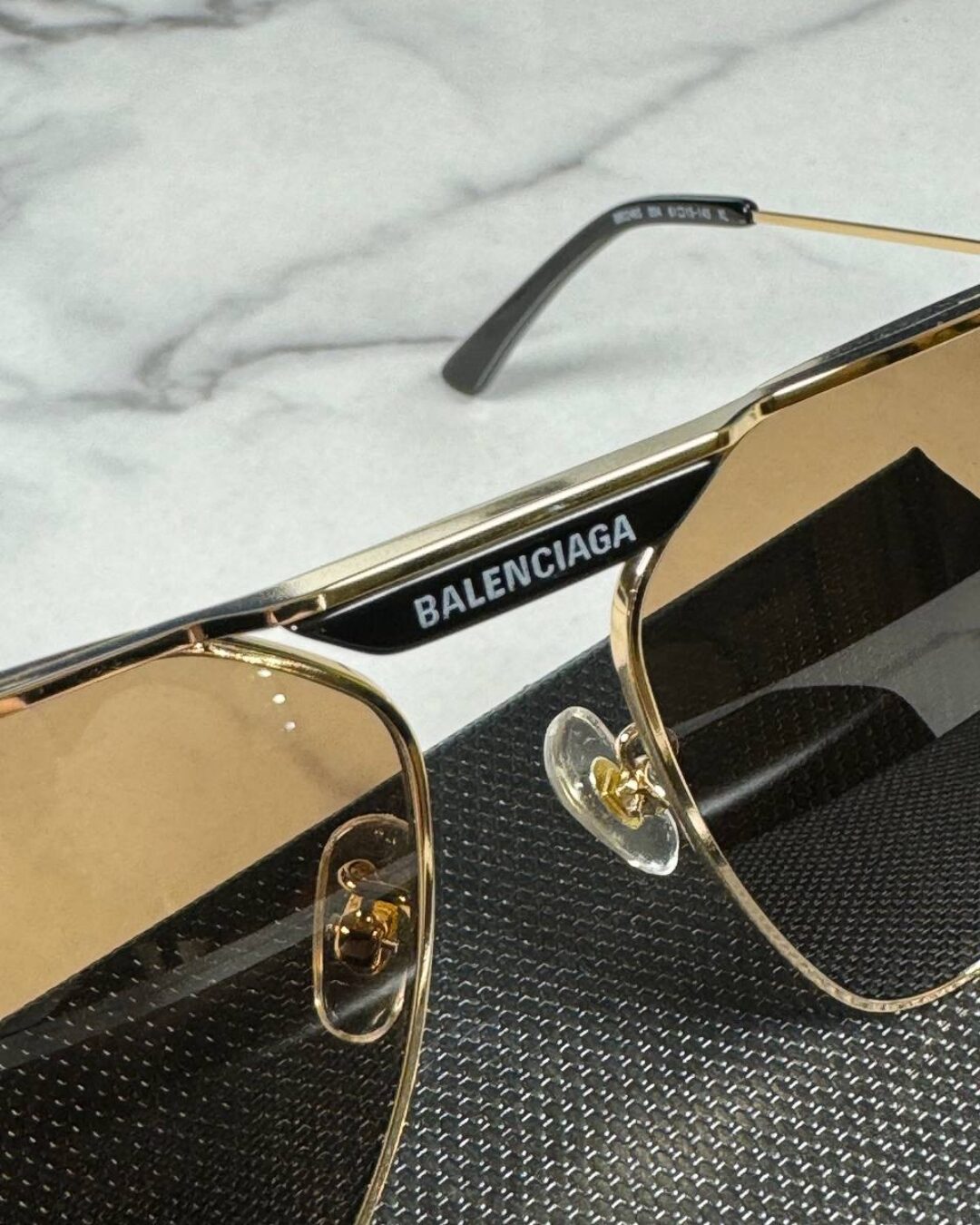 Очки Balenciaga
