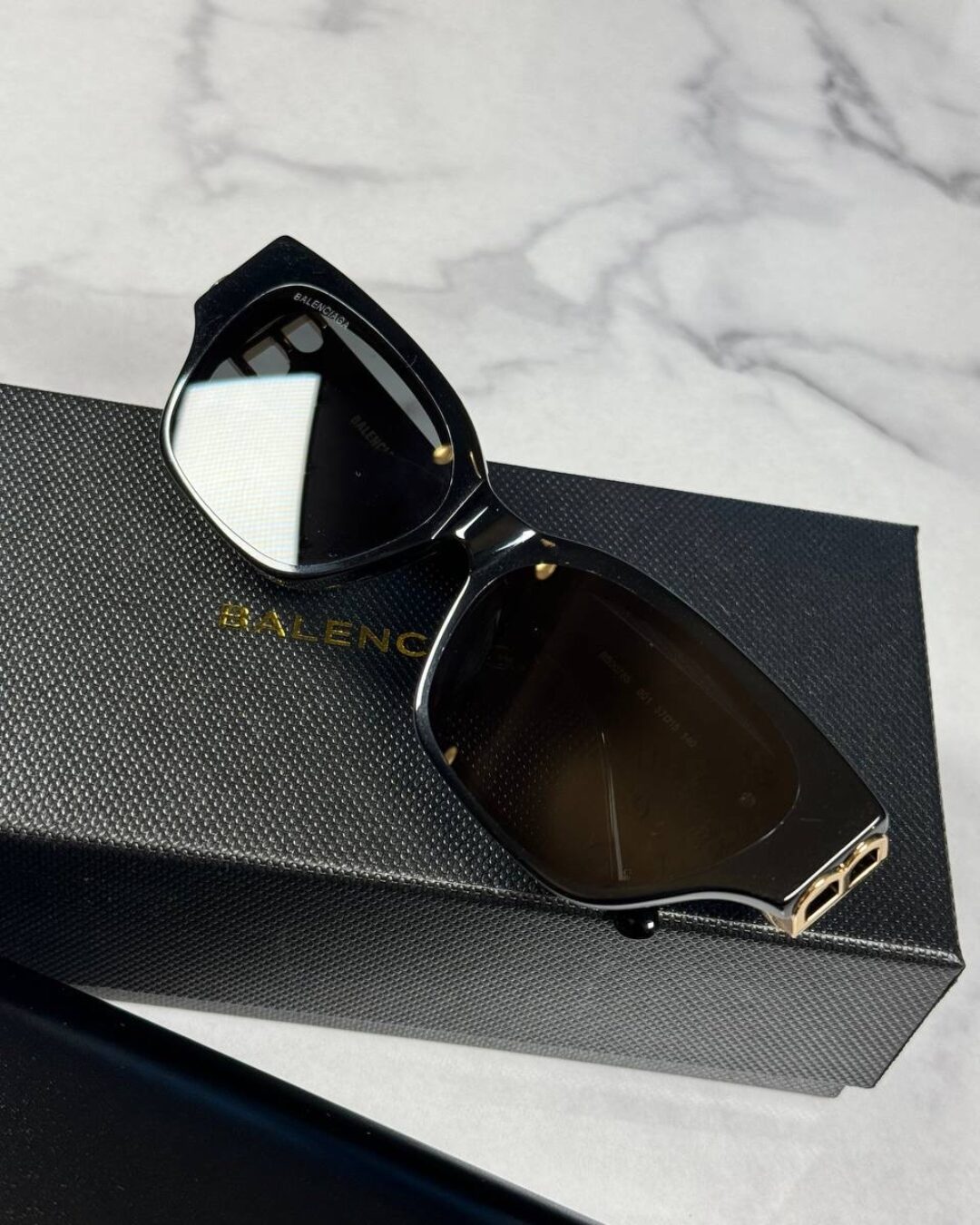Очки Balenciaga
