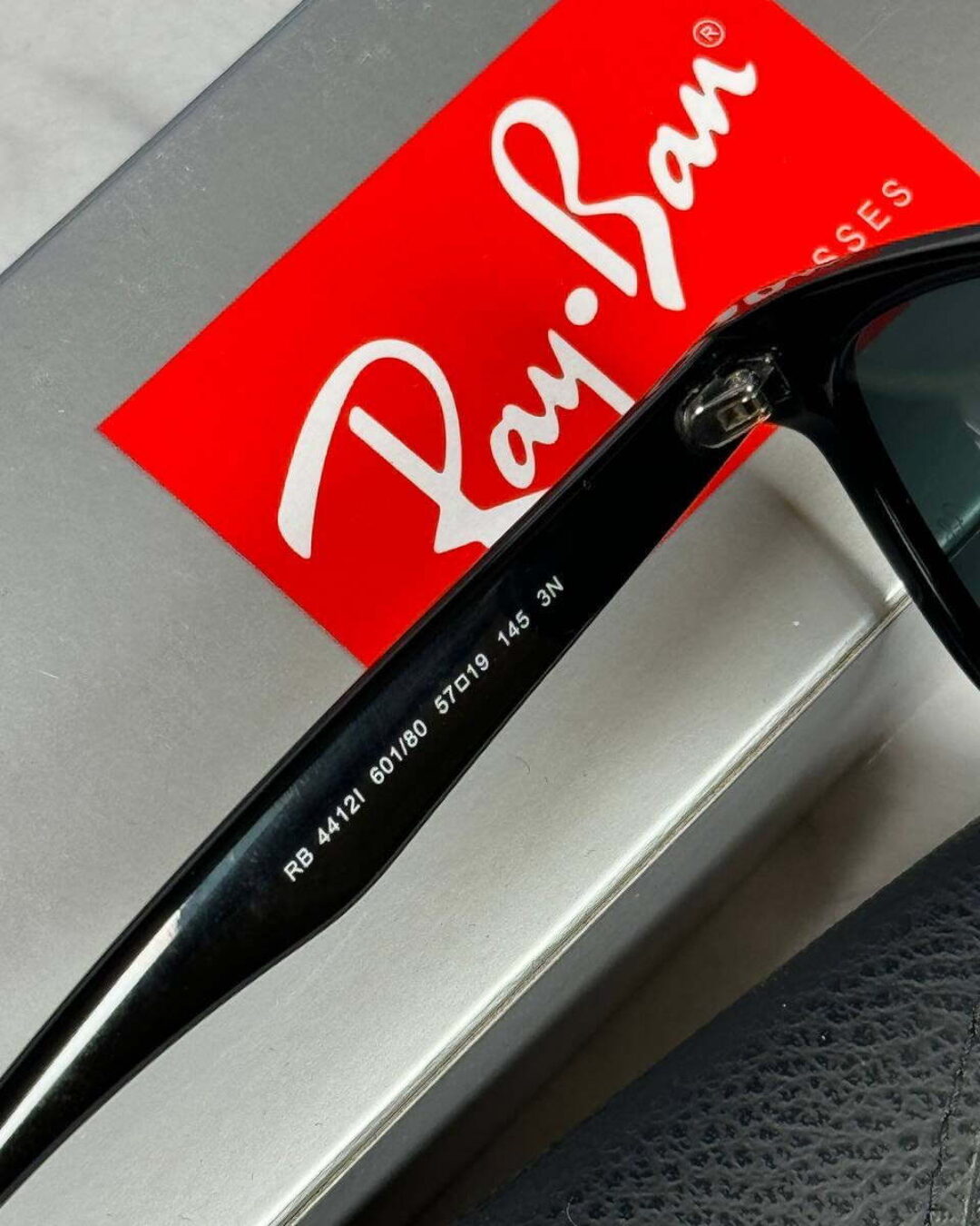 Очки Ray Ban
