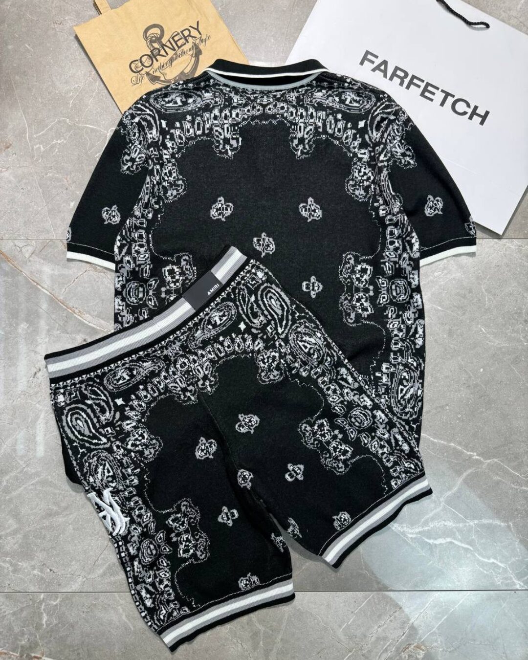 Костюм Amiri