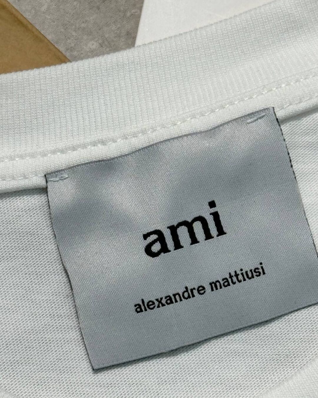 Футболка Ami