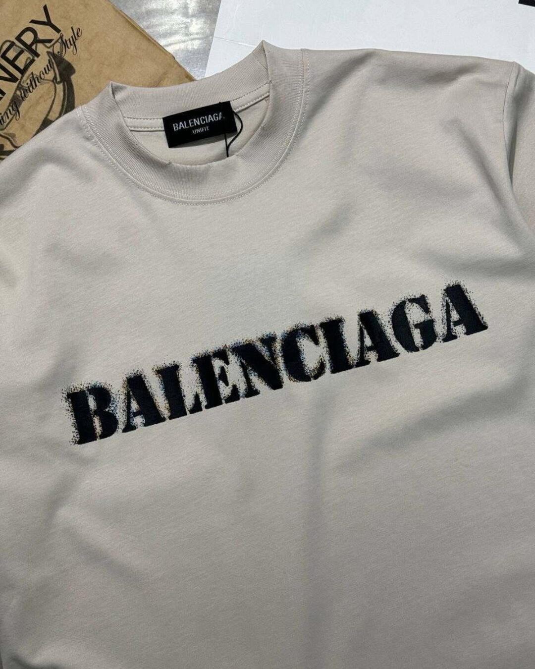 Футболка Balenciaga — фото 3