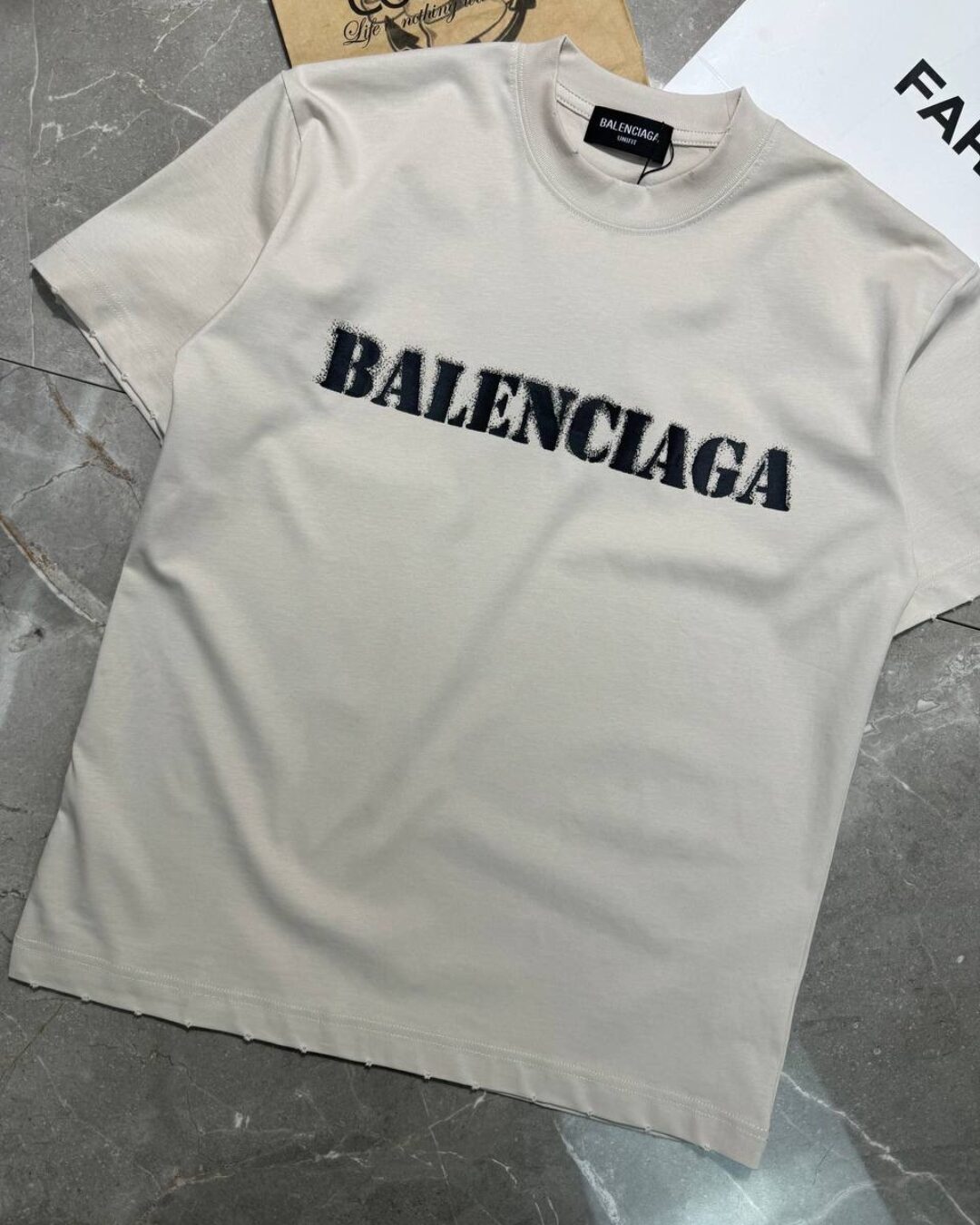 Футболка Balenciaga