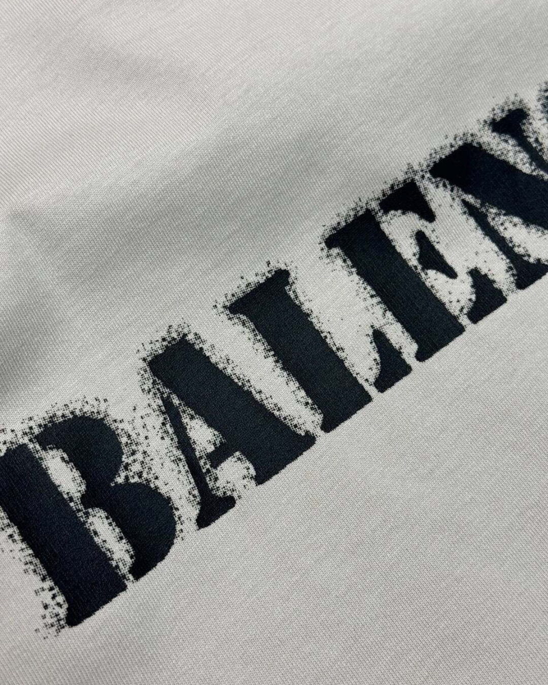 Футболка Balenciaga — фото 8