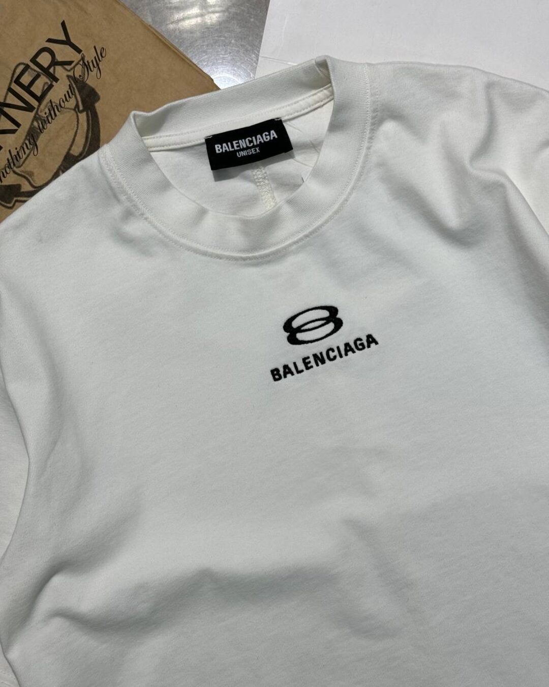 Футболка Balenciaga