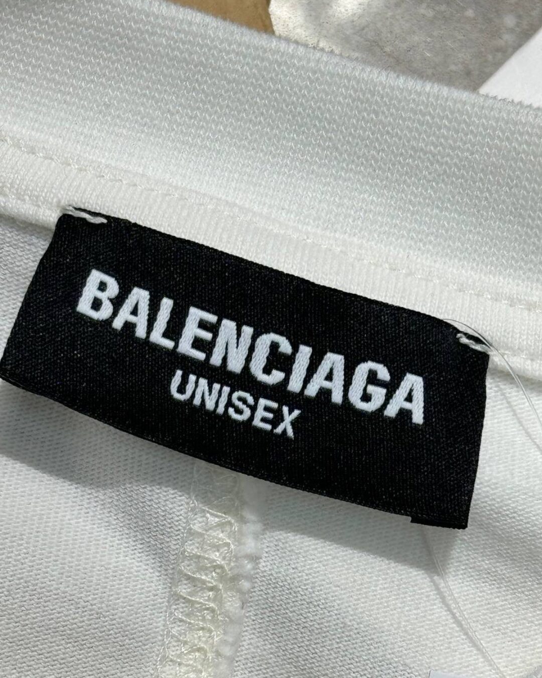 Футболка Balenciaga