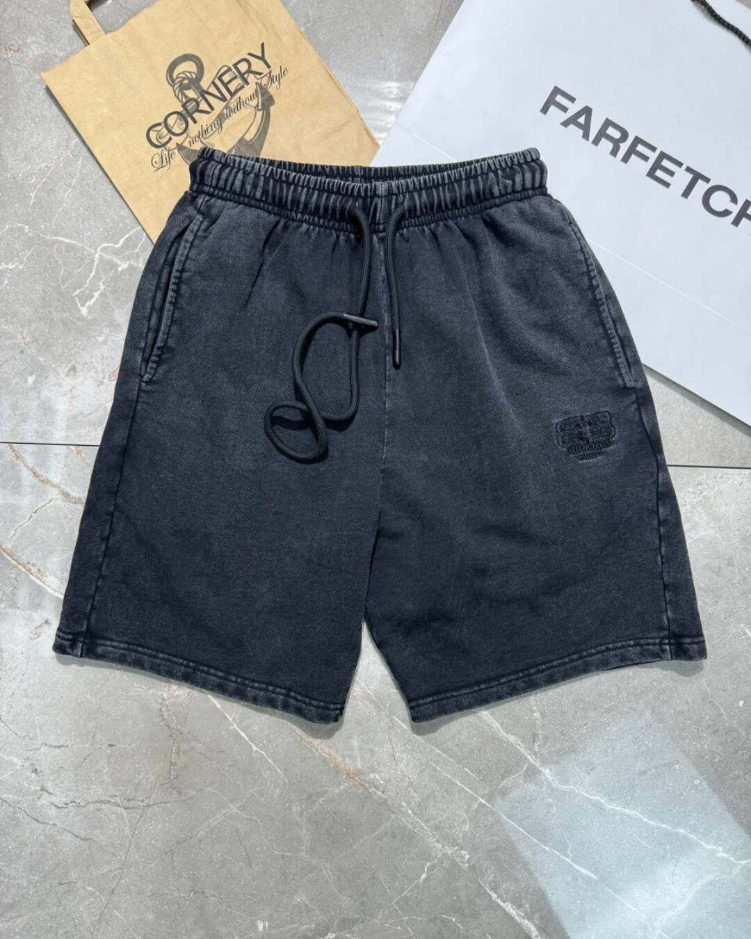 Шорты Balenciaga