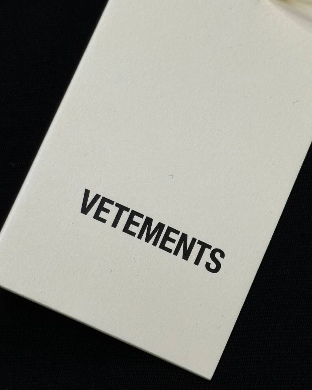 Футболка Vetements