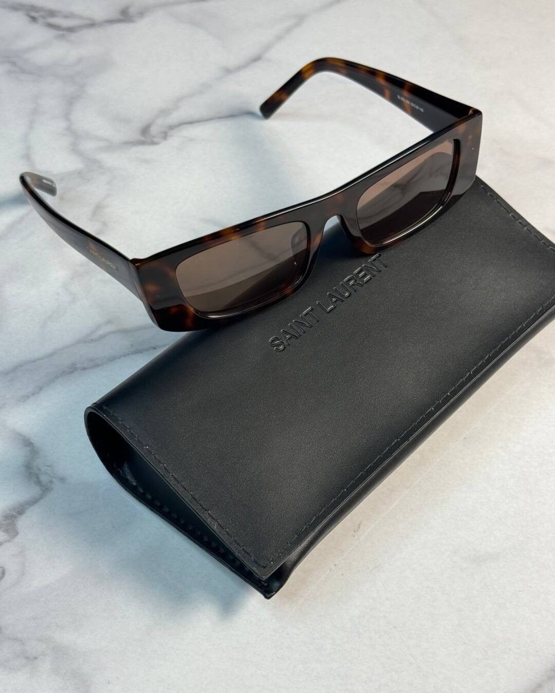 Очки Saint Laurent