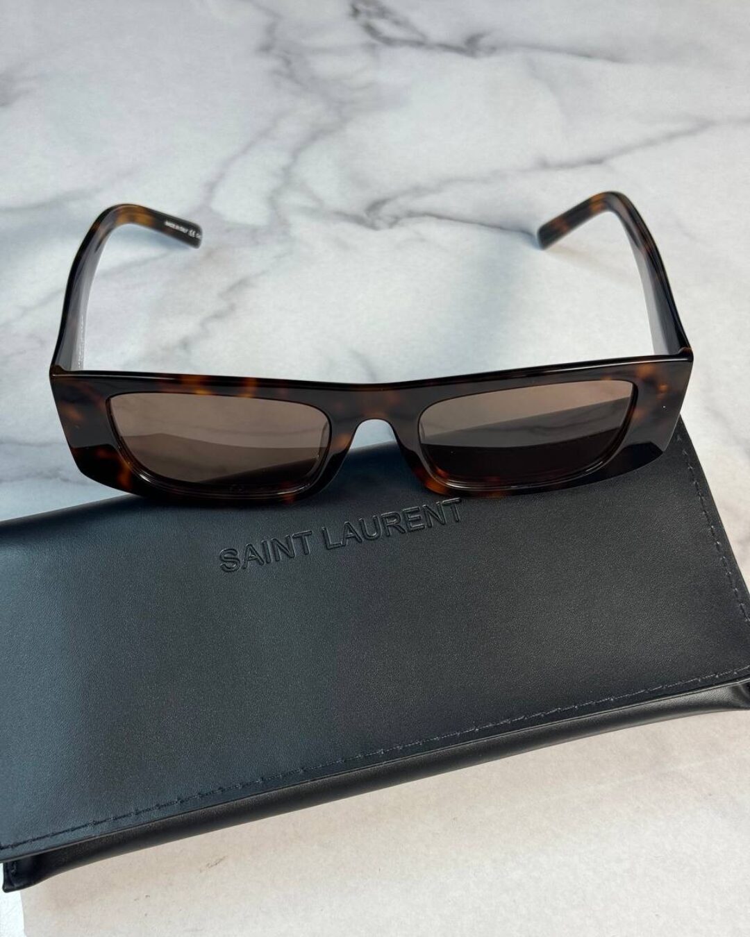 Очки Saint Laurent