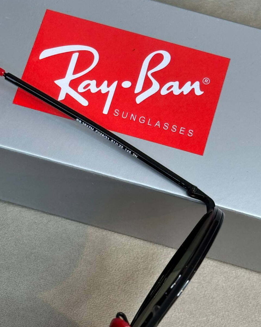 Очки Ray Ban x Ferrari