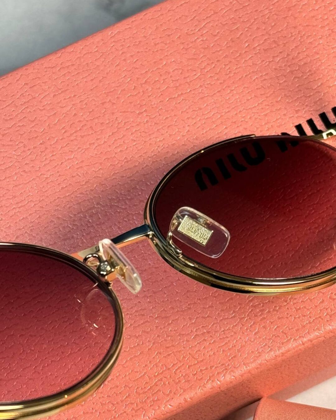 Очки Miu Miu