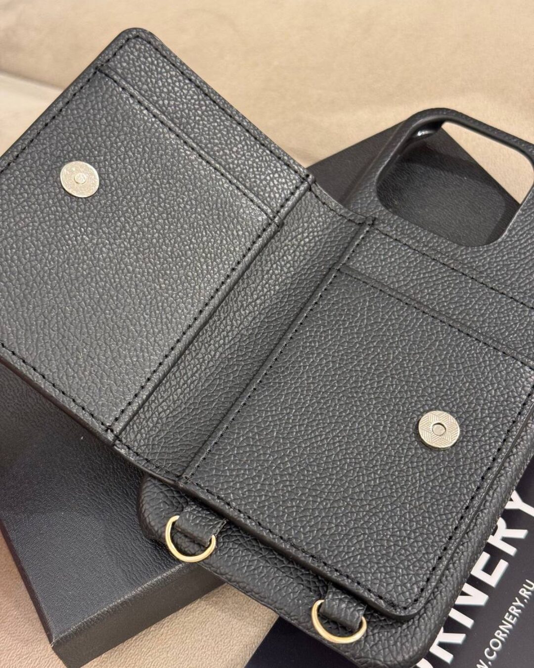 Чехол Balenciaga (IPhone 15 Pro Max)