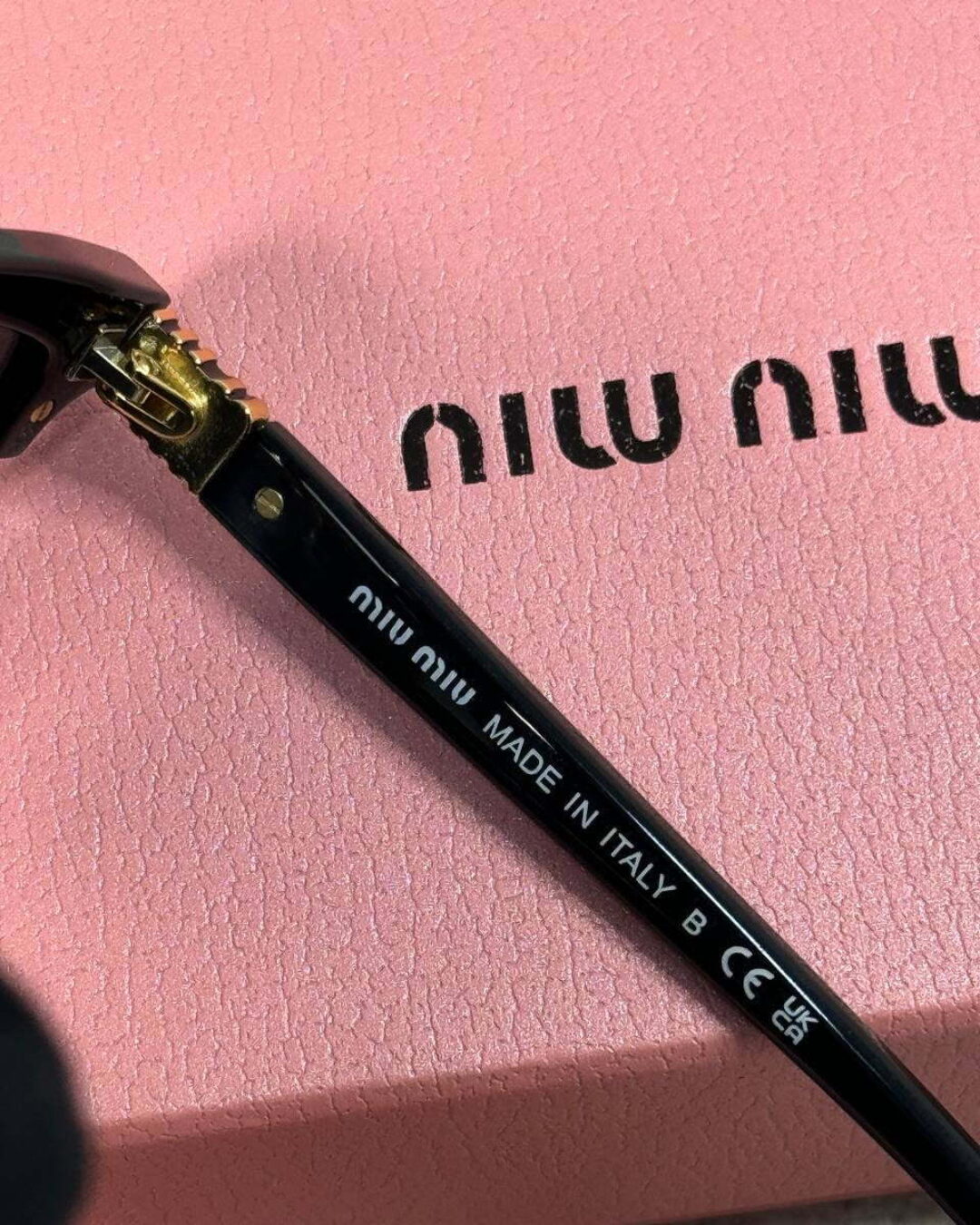 Очки Miu Miu