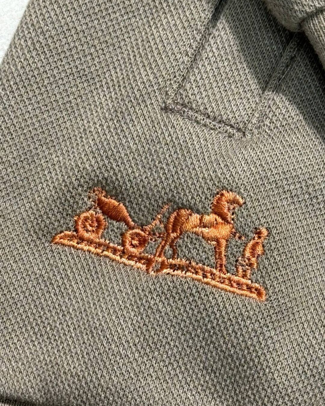 Костюм Hermes