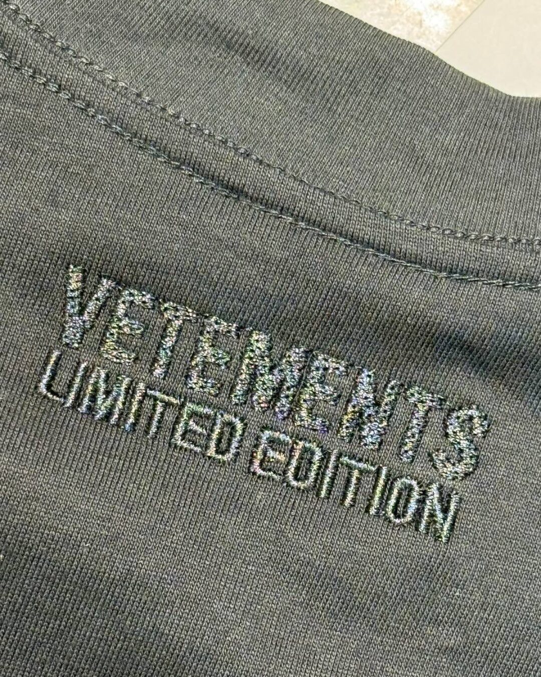 Футболка Vetements