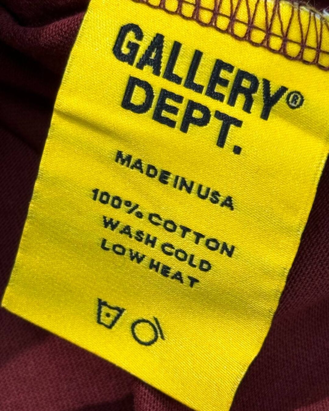 Футболка Gallery Dept