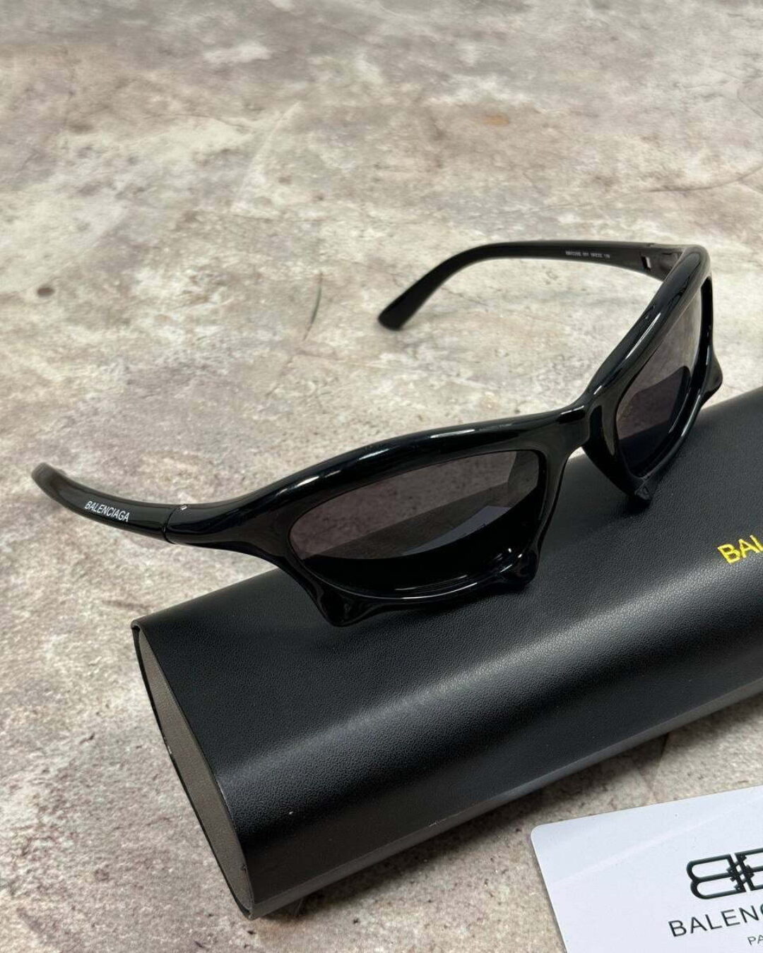 Очки Balenciaga