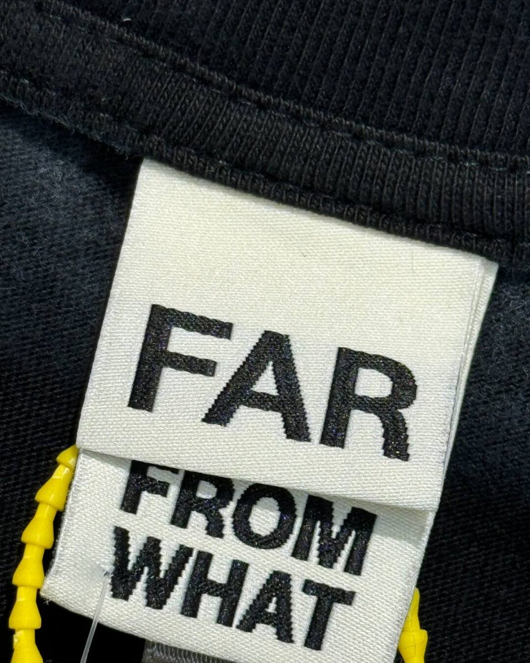 Кофта Far From What