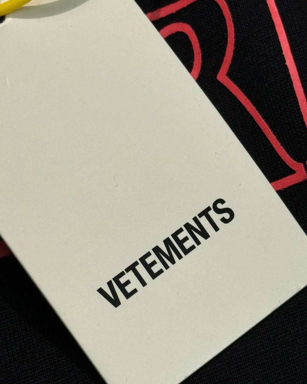 Футболка Vetements