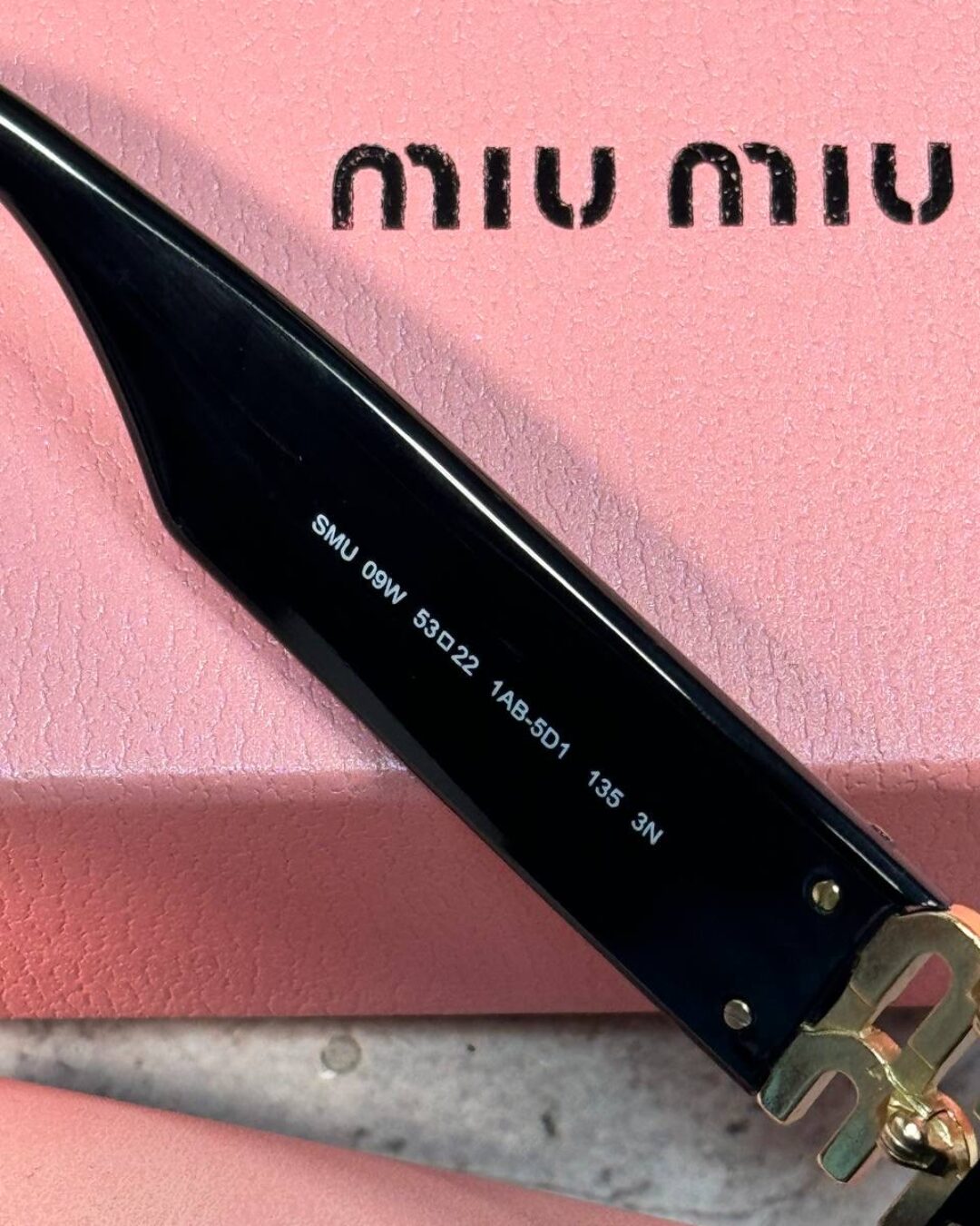 Очки Miu Miu