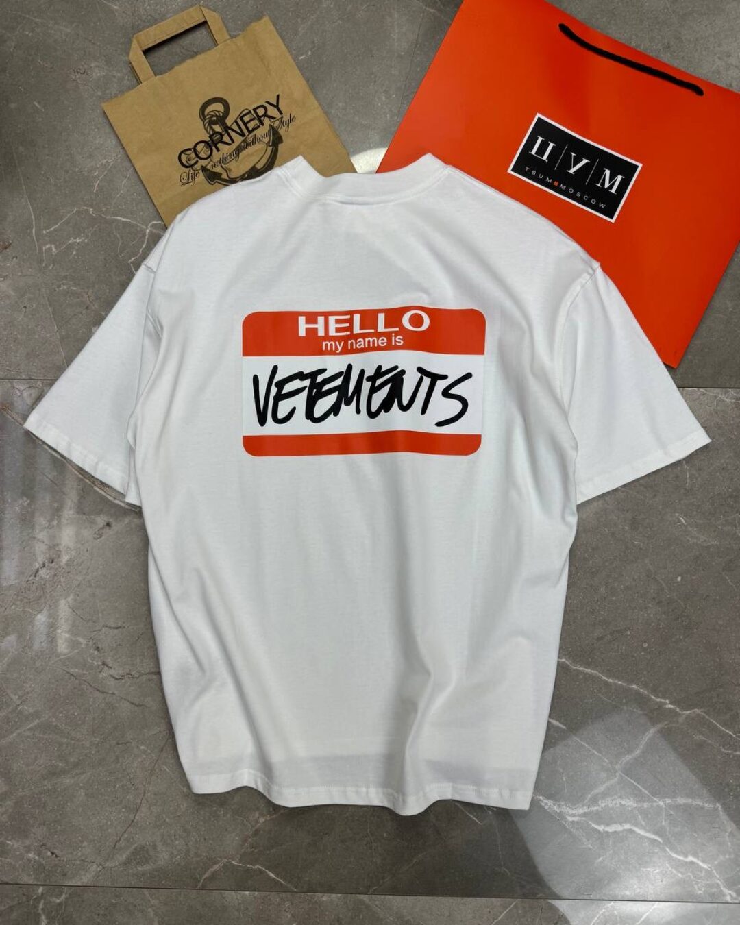 Футболка Vetements