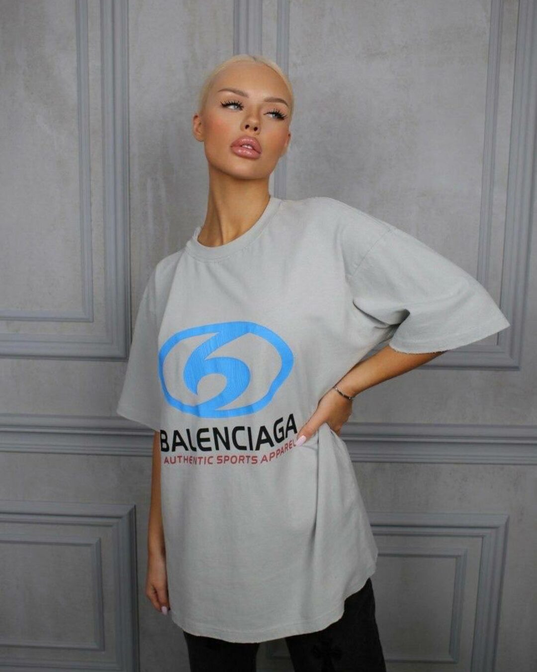 Футболка Balenciaga
