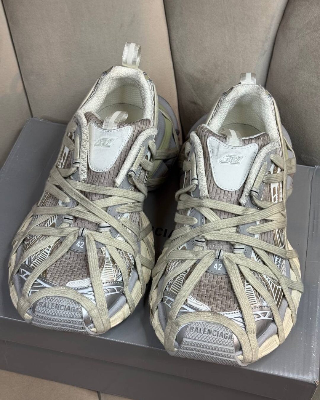 Кроссовки Balenciaga 3XL Extreme Lace Sneaker Light Beige