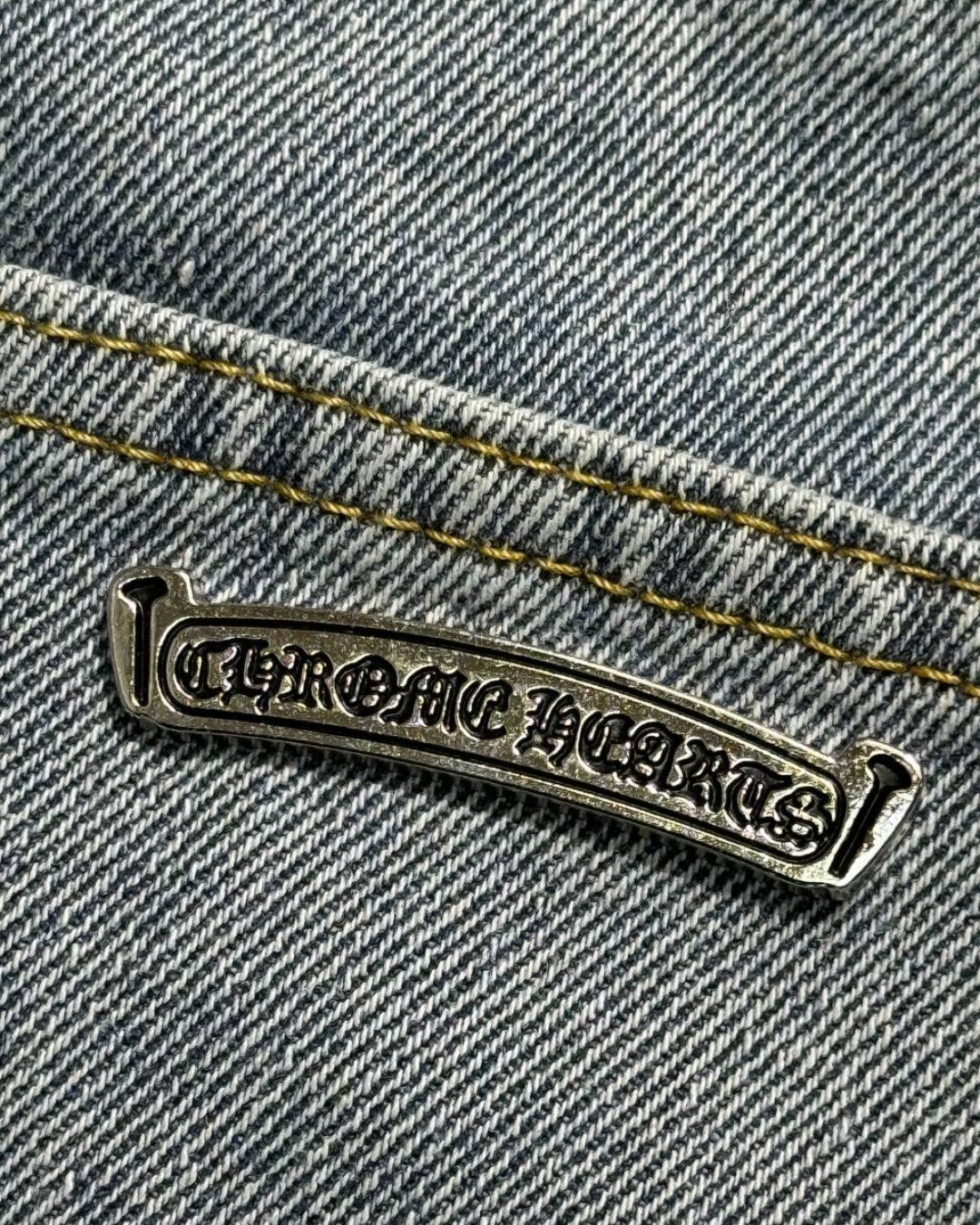 Джинсы Chrome Hearts