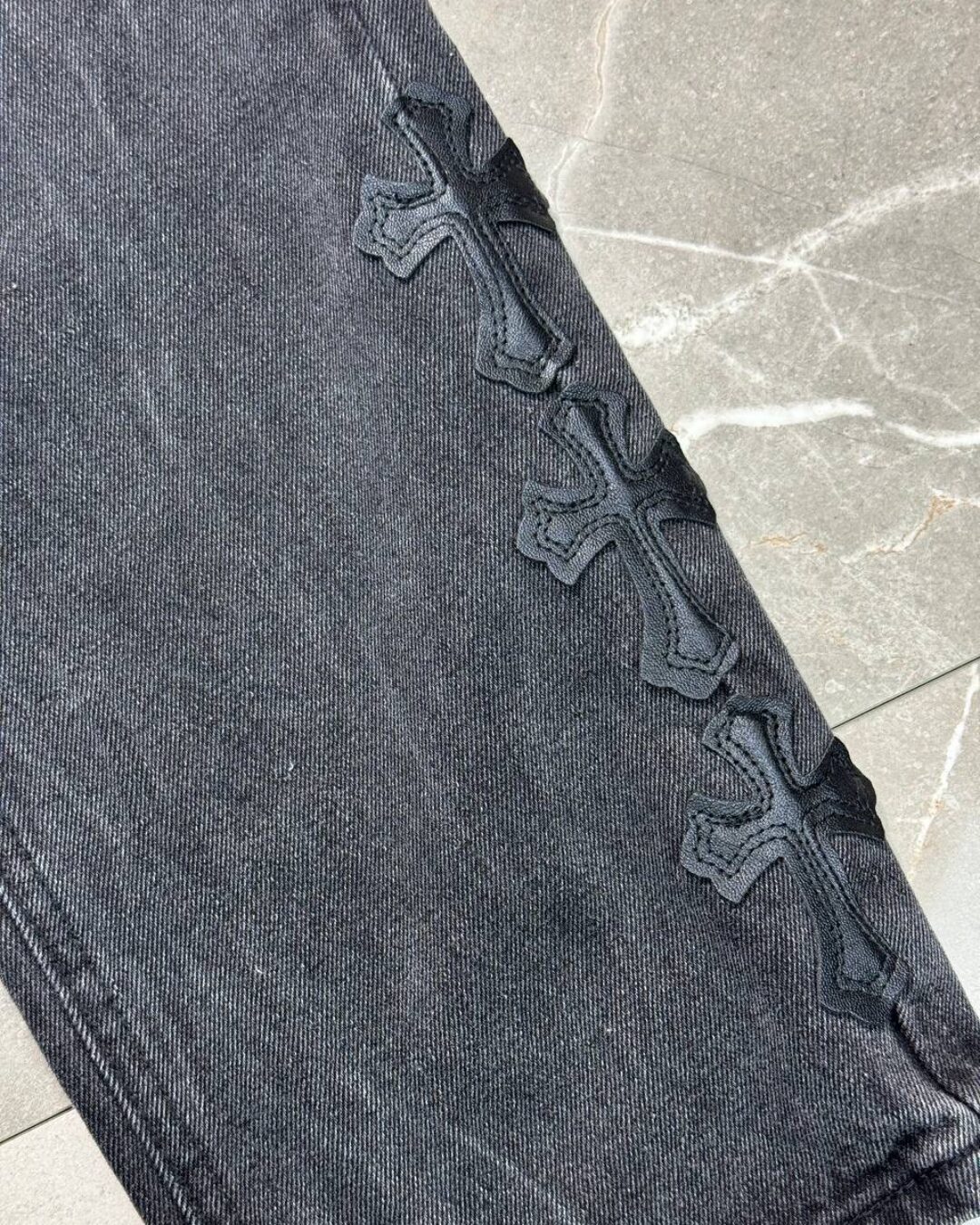 Джинсы Chrome Hearts