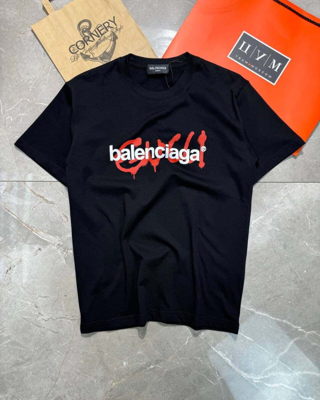 Футболка Balenciaga x Gucci