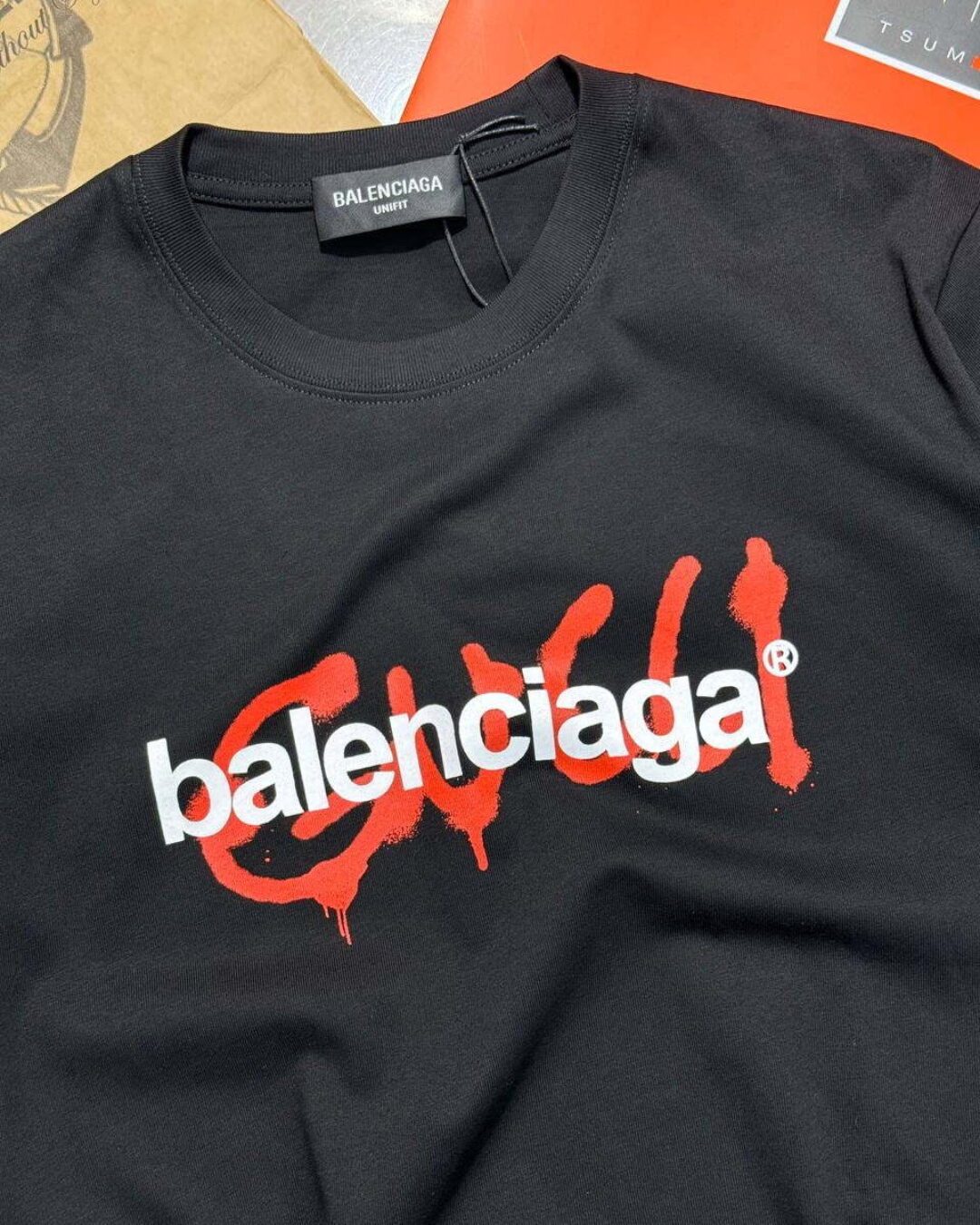 Футболка Balenciaga x Gucci — фото 4
