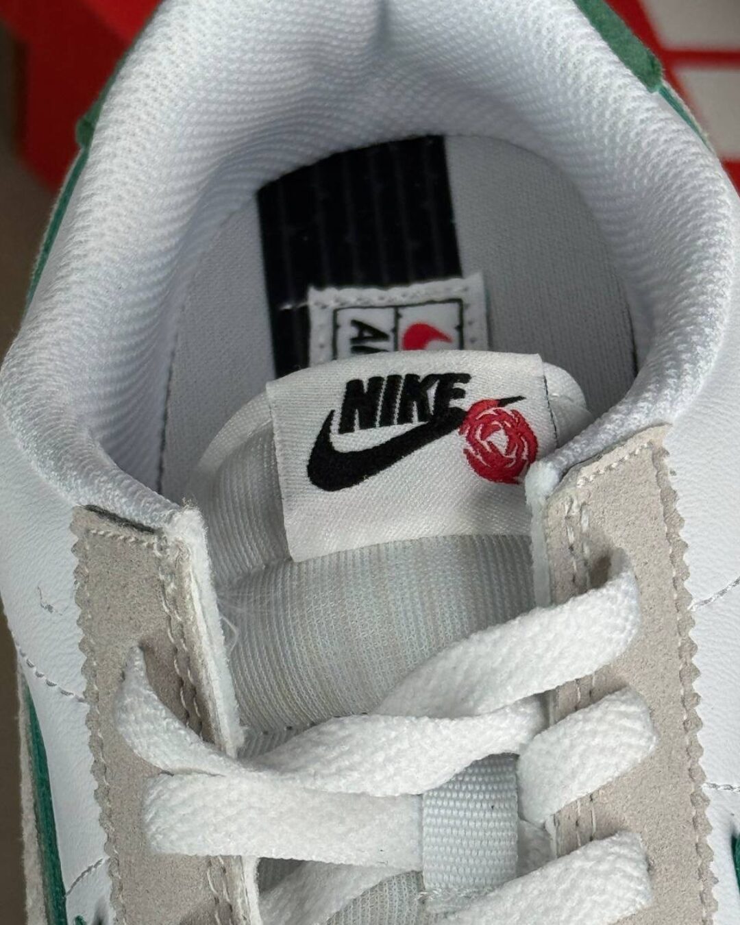 Кроссовки Nike Cortez