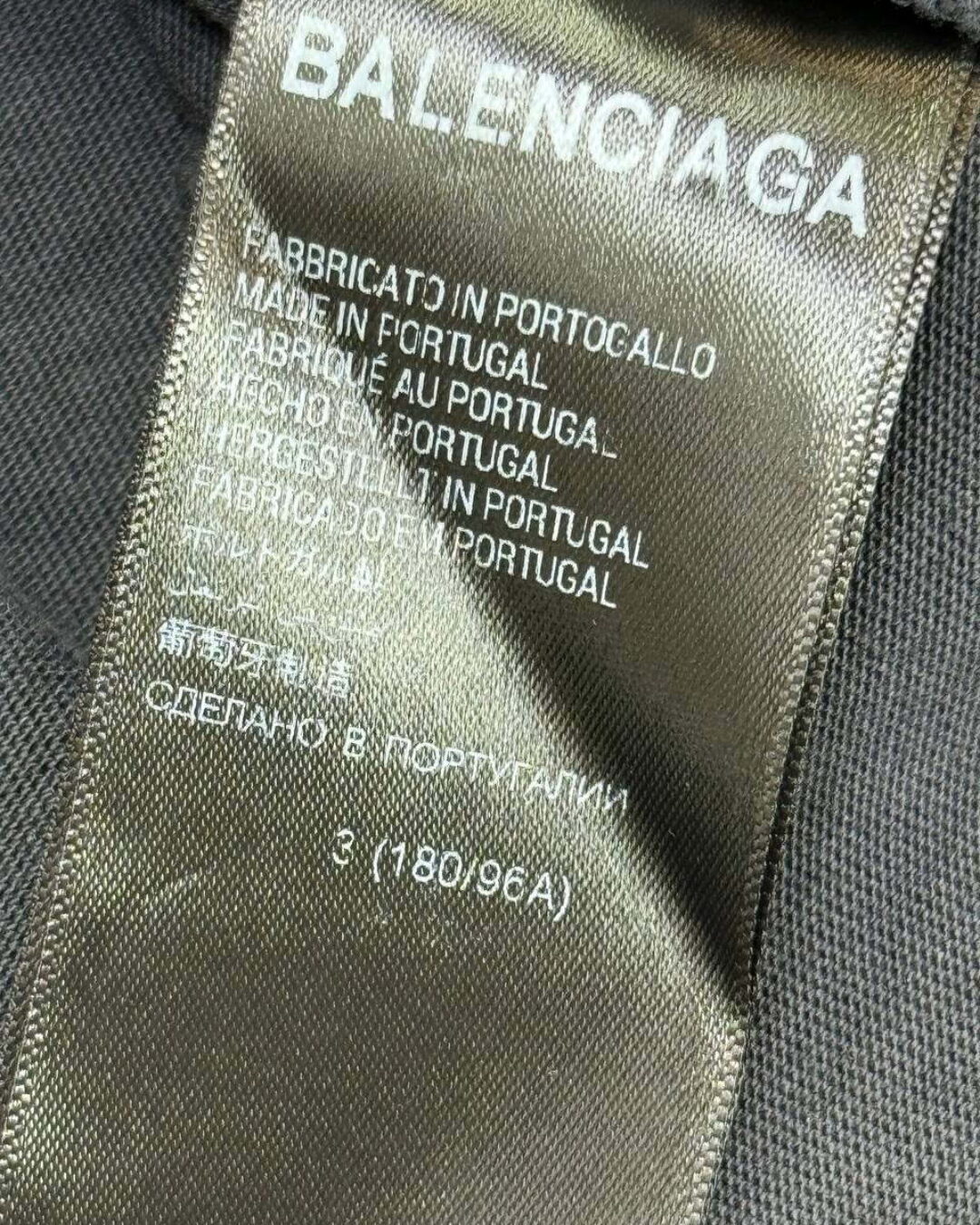 Футболка Balenciaga — фото 10