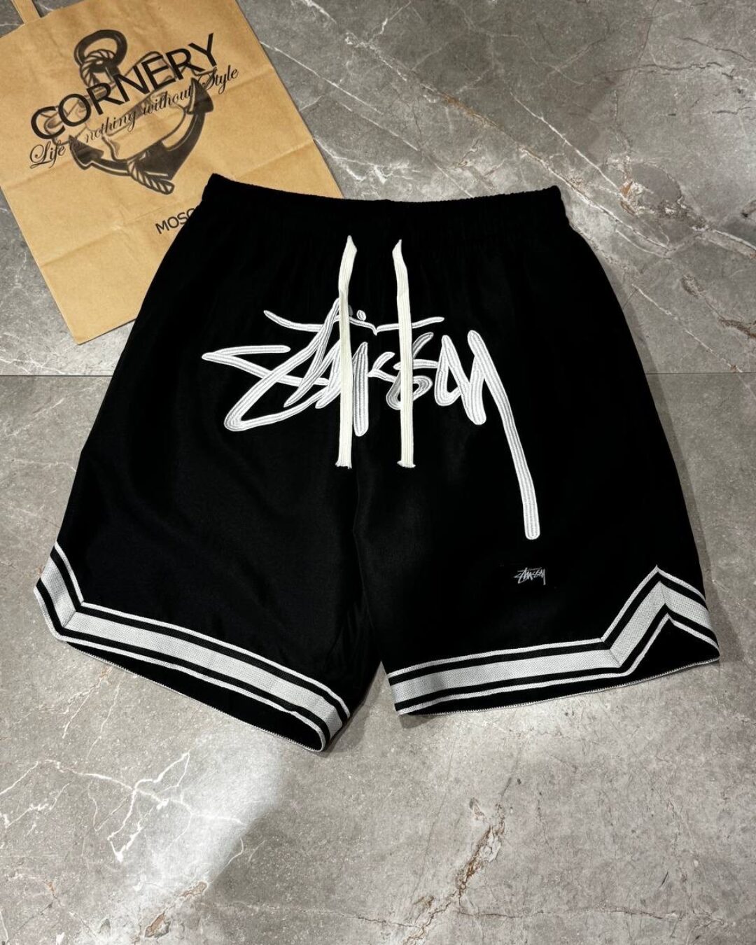 Шорты Stussy