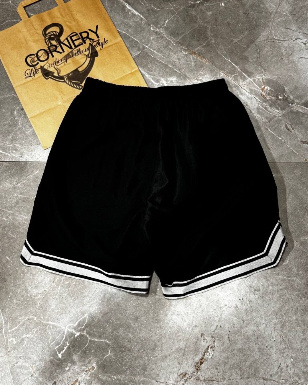 Шорты Stussy