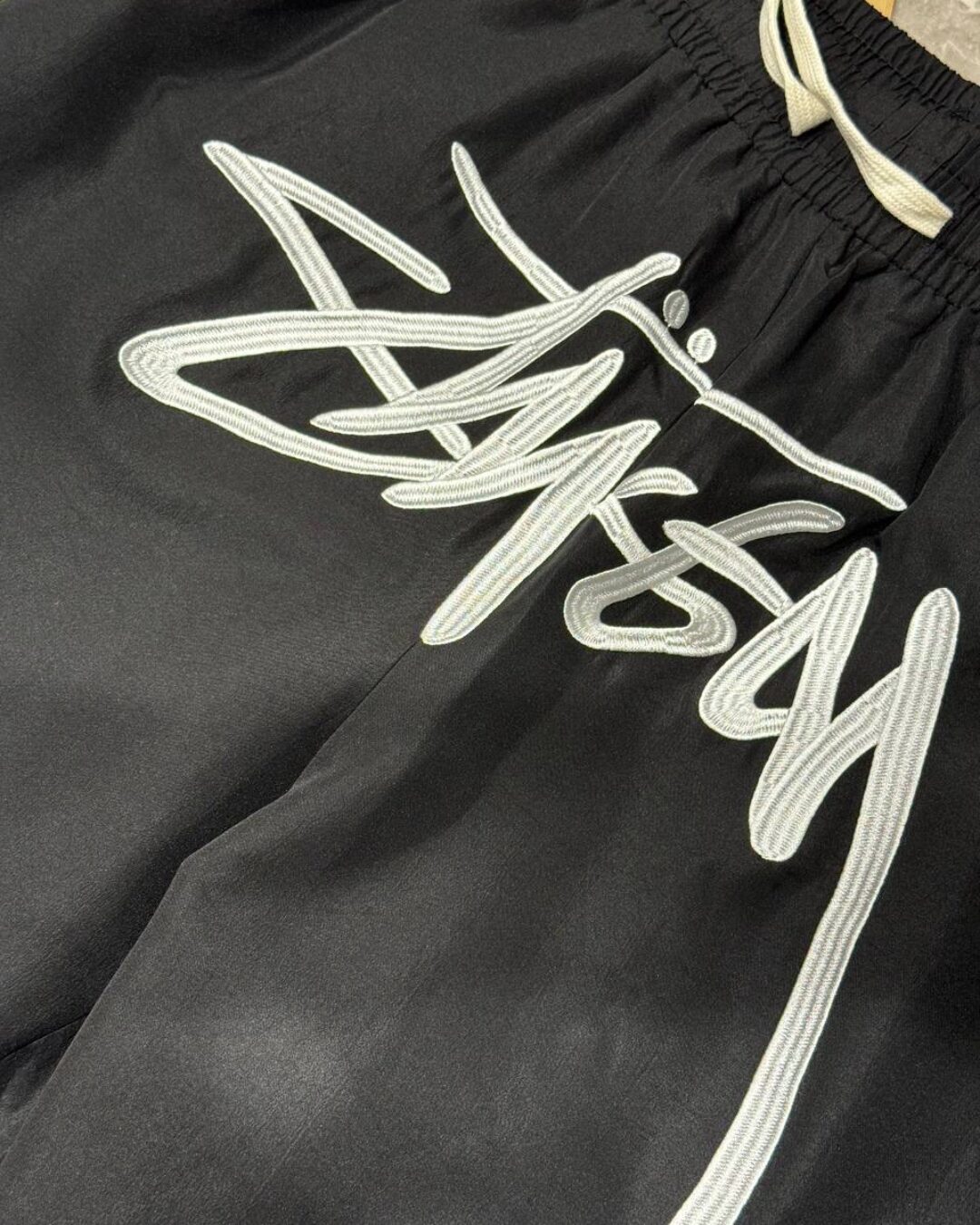 Шорты Stussy
