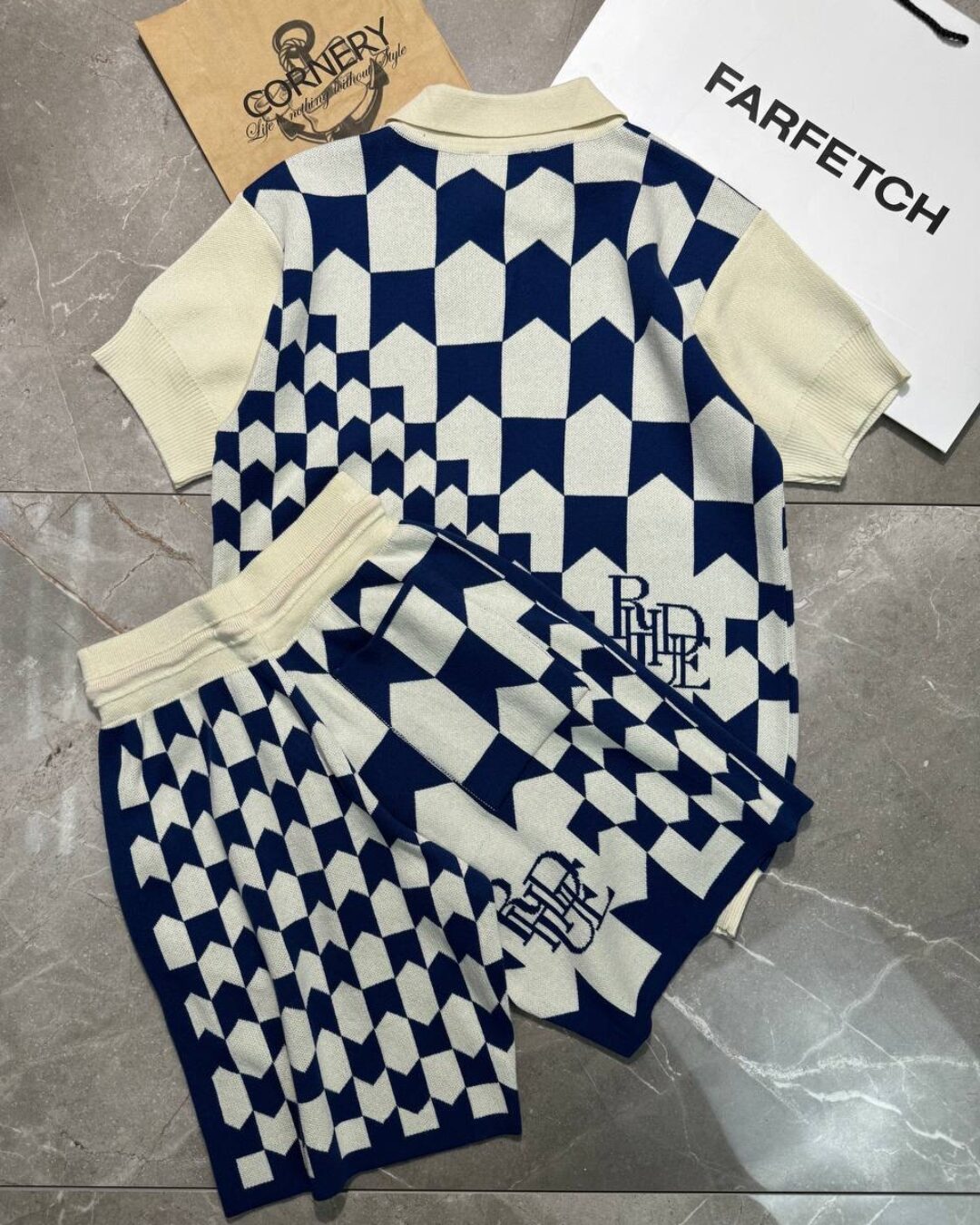 Костюм Rhude