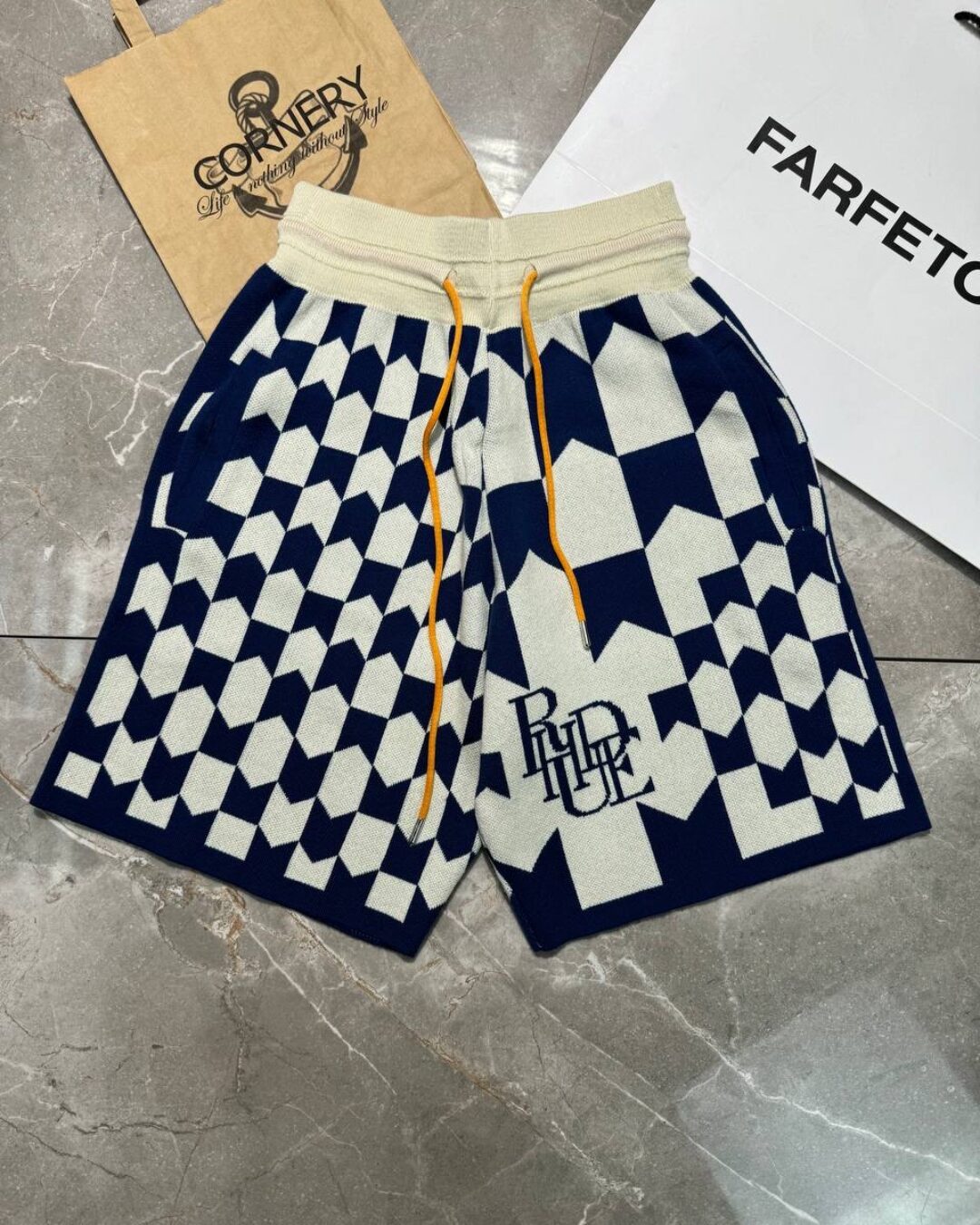 Костюм Rhude