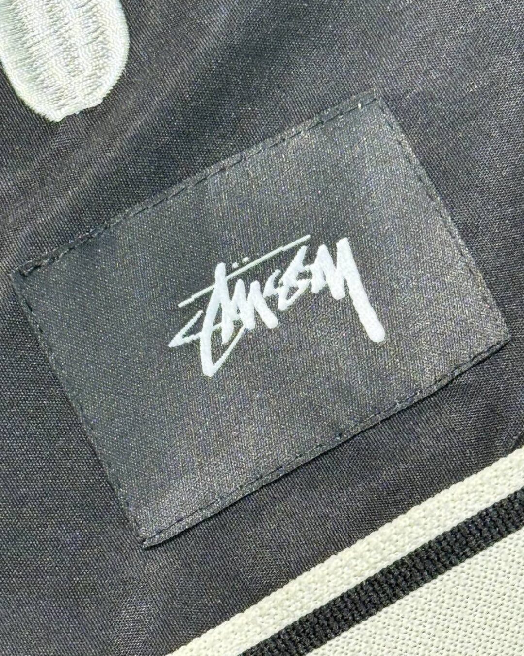 Шорты Stussy