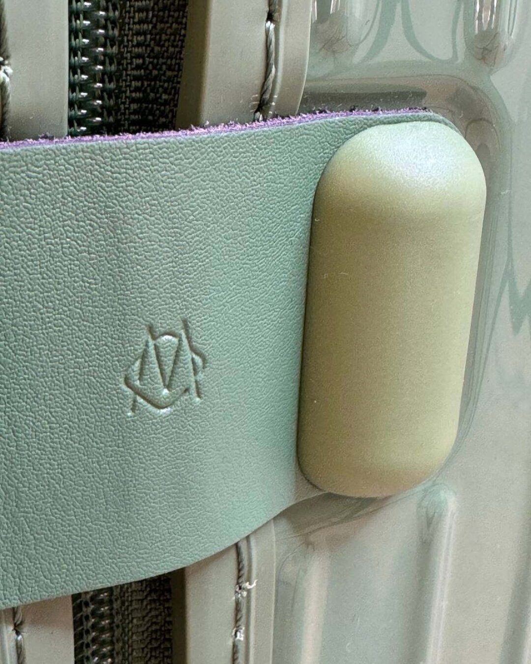 Чемодан Rimowa