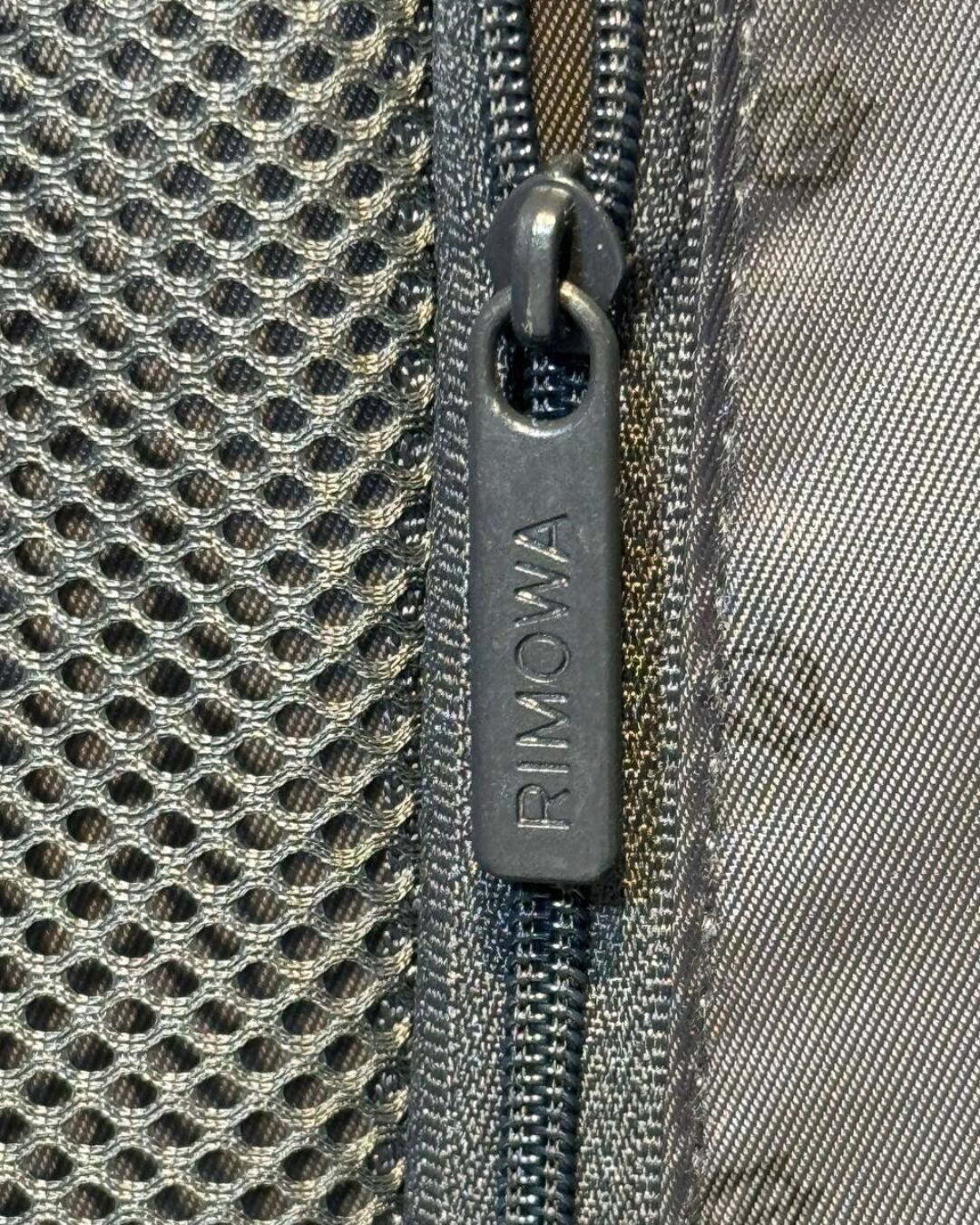 Чемодан Rimowa