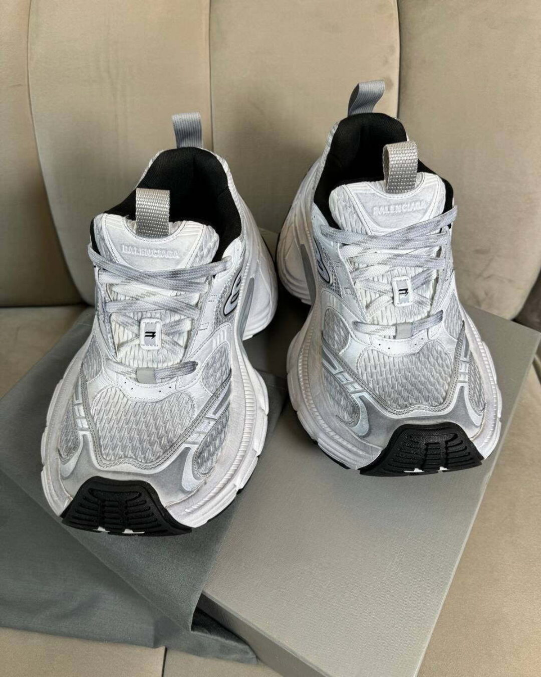 Кроссовки Balenciaga 10XL Sneaker White — фото 2